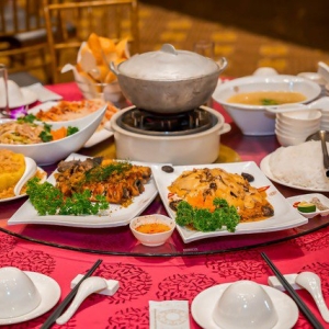kham-pha-phong-vi-dac-sac-trong-thuc-don-co-cuoi-tai-mien-nam