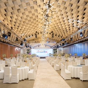 dich-vu-dat-tiec-tan-gia-lien-hoan-tron-goi-long-an-nha-hang-hung-thinh